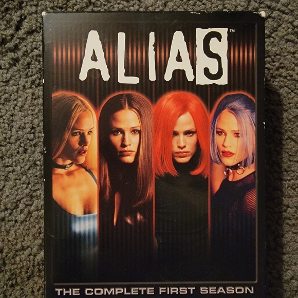 Alias: Season 1 (DVD) - Picture 7 of 8
